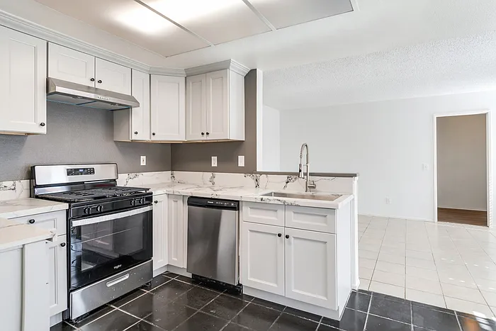 12579 Santa Fe Trl — Photo 9