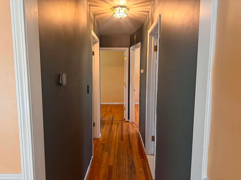 32345 Hawthorne Dr — Photo 4