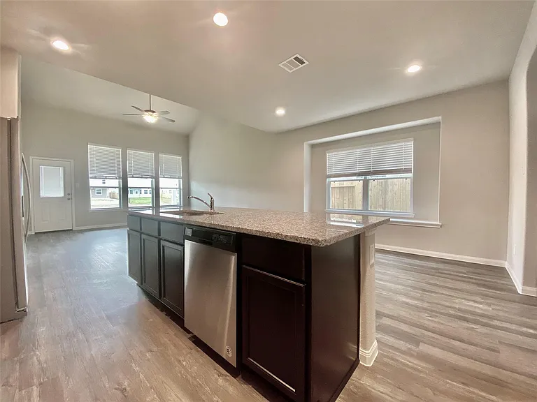 24639 Signorelli Way — Photo 11