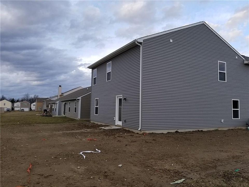 2nd image of 4038 Little Bighorn Dr