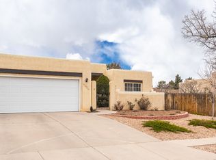 4202 Arrow Head Ct, Santa Fe, NM 87507