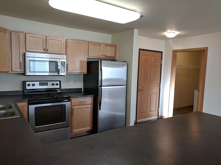 West Lake II Apartments — Photo 81