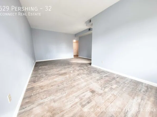 5529 Pershing Ave APT 32, Saint Louis, MO 63112