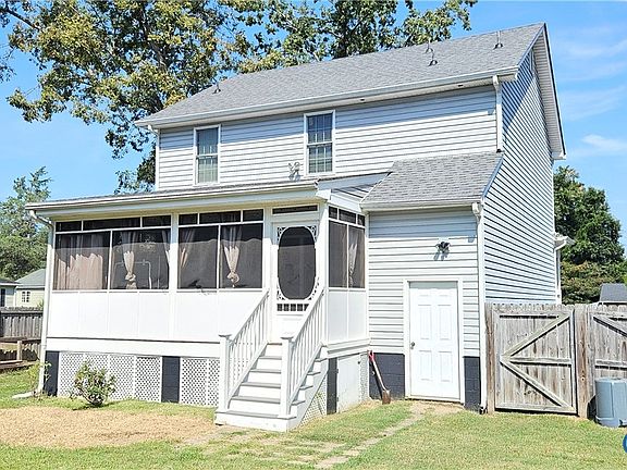 4th image of 3039 Rycliff Ave