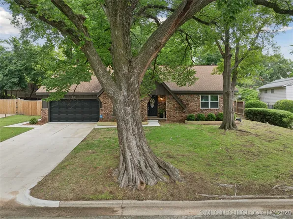 5235 S Zunis Pl, Tulsa, OK 74105