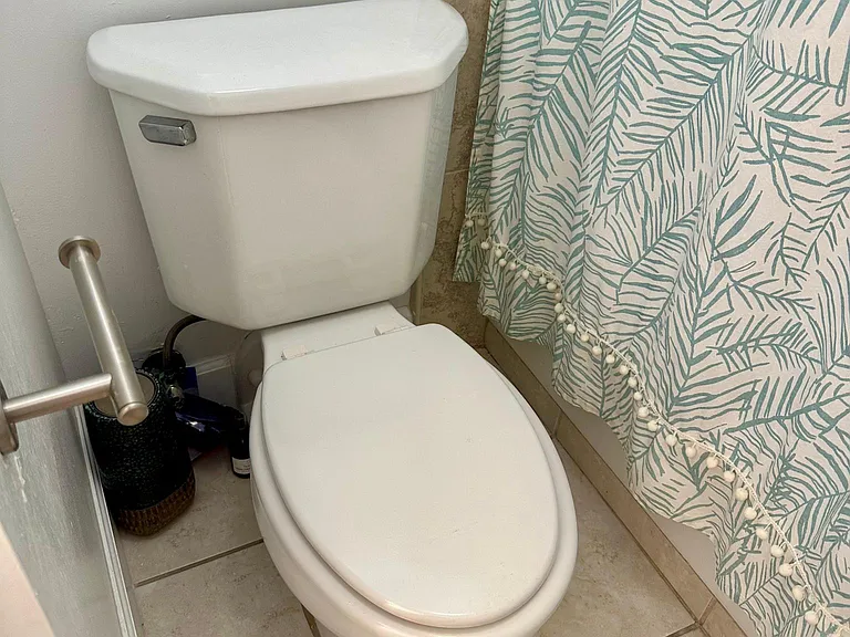 1215 Alexander St #1202 — Photo 13