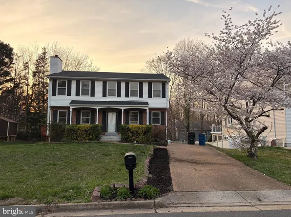 6012 Phillipp Ct, Woodbridge, VA 22193