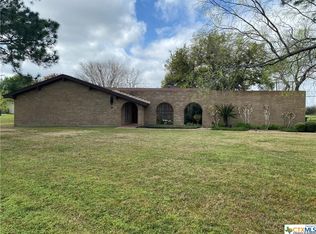 11 Tonto Cir, Victoria, TX 77904