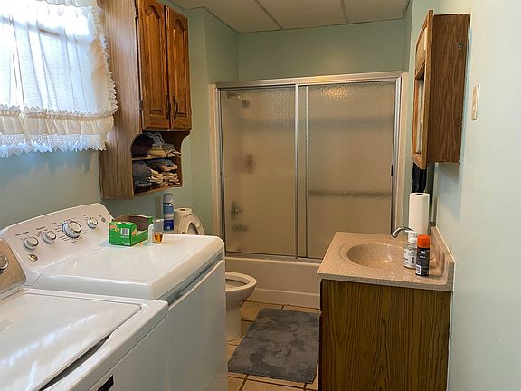 5th image of 1217 Pine St