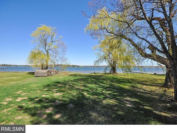 4th image of 5047 190th Ln NE