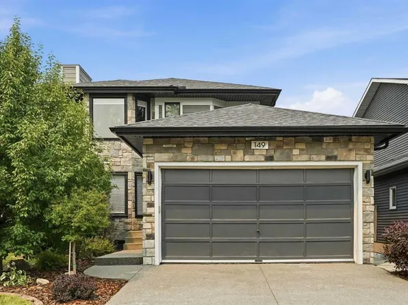 149 Riverglen Close SE, Calgary, AB T2C 3W3