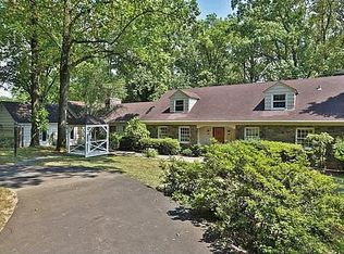 375 Dreshertown Rd, Fort Washington, PA 19034