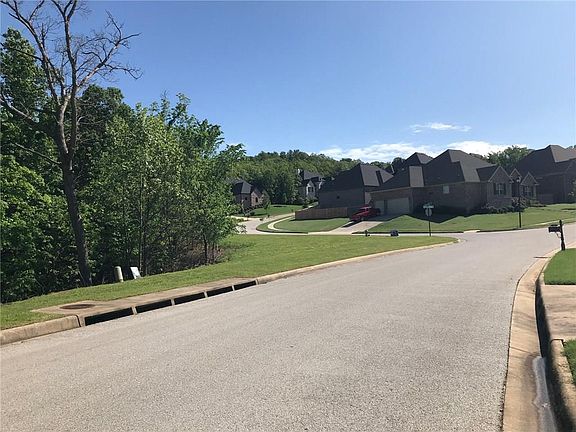 5th image of 2992 E Pebblestone Dr