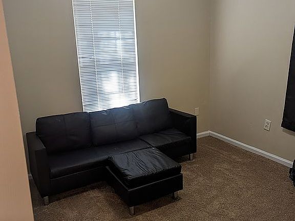 2nd image of 718 Jl Lomax Dr