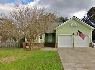 1 Solomon Ct, Charleston, SC 29414