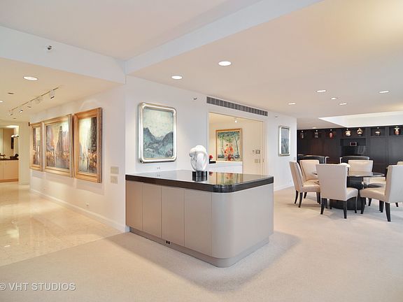 2nd image of 161 E Chicago Ave APT 60m1
