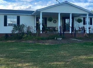 1917 Edgewood Rd, Wilkesboro, NC 28697