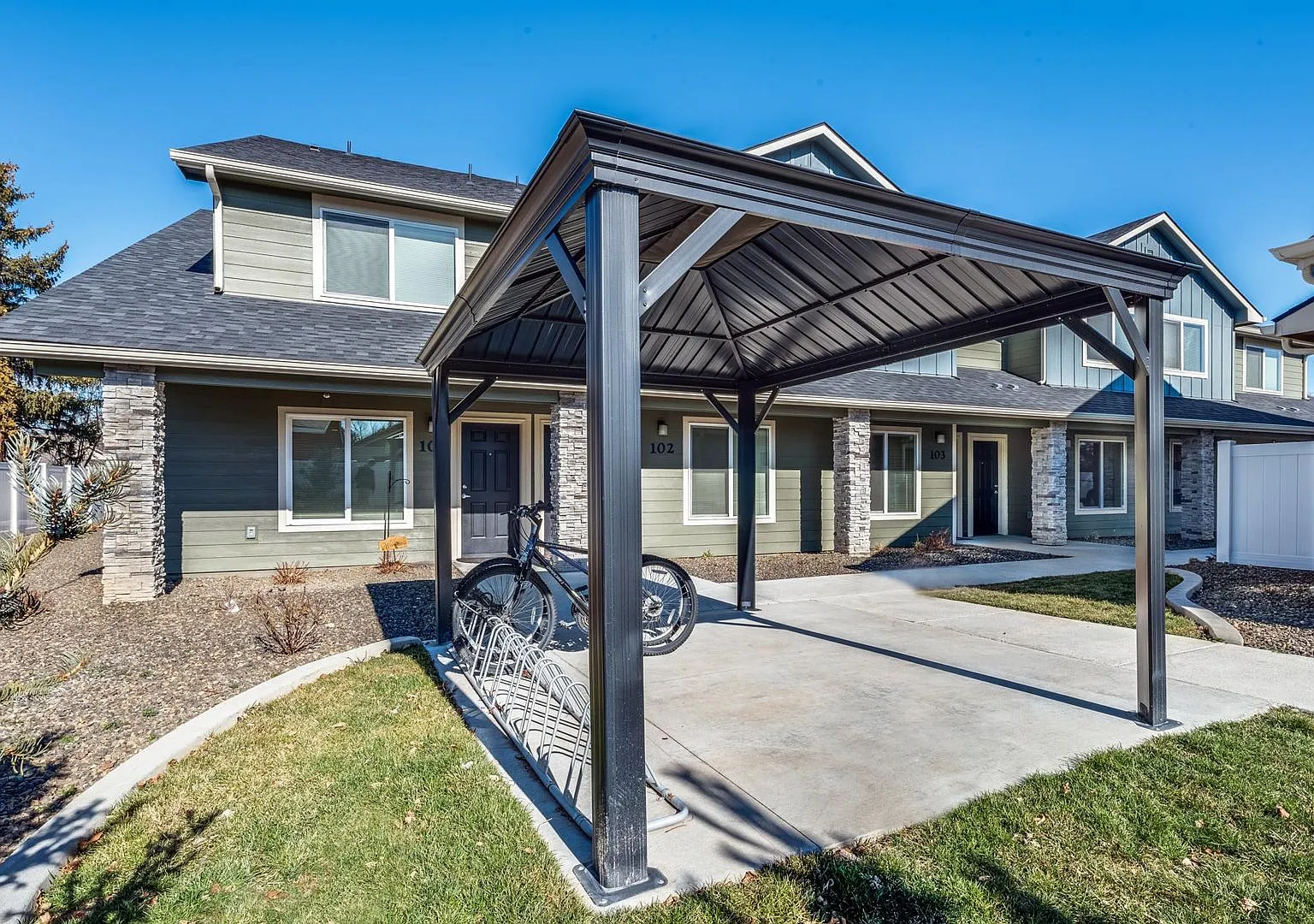 Marena Townhomes — Photo 4