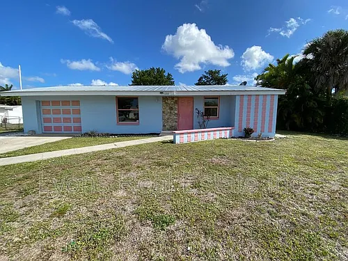 11310 Linda Loma Dr Photo 1