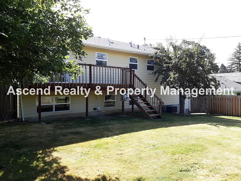 2945 SW 118th Ave — Photo 20