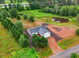 1350 Carriage Hill Dr, Hinckley, MN 55037