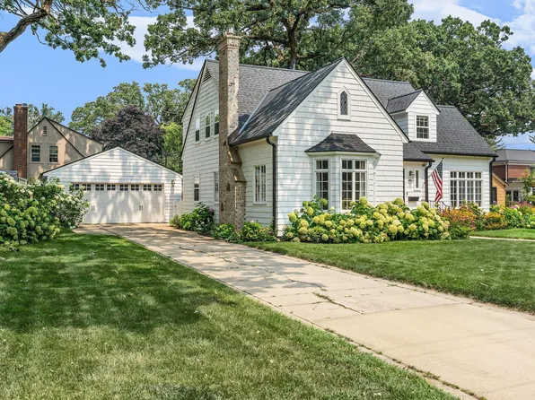 1008 8th Ave NW, Austin, MN 55912