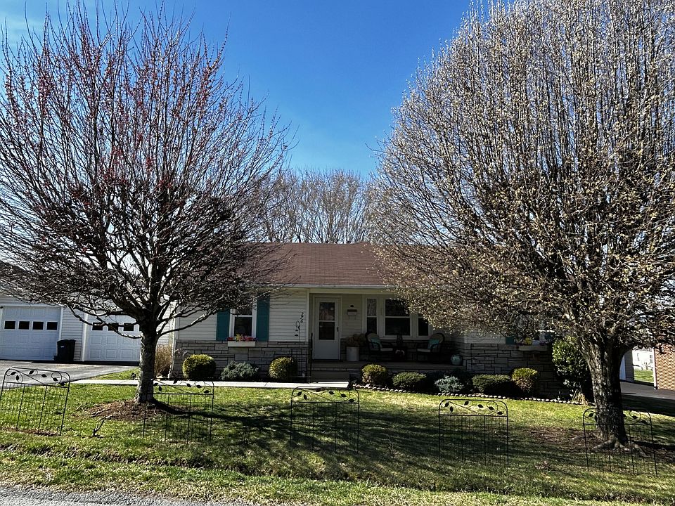 1st image of 276 Goheen St