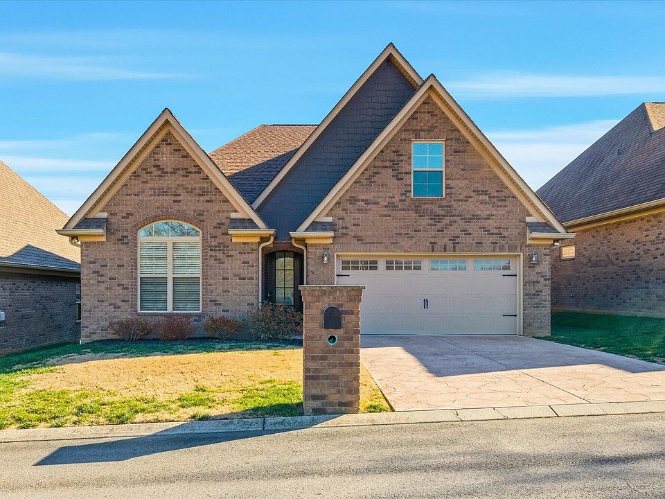 1st image of 206 Zion Cove Ln