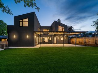 687 Poplar St, Coquitlam, BC
