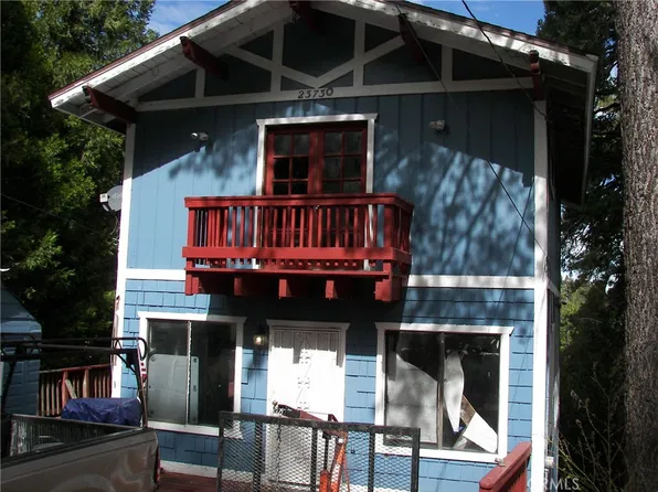 23730 Lakeview Dr, Crestline, CA 92325