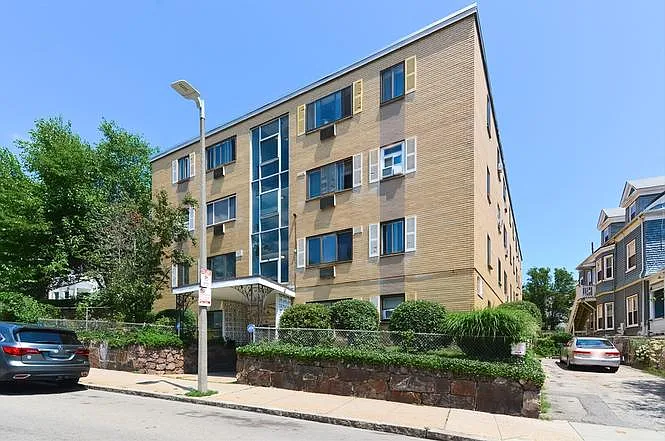 46 Adams St #A5