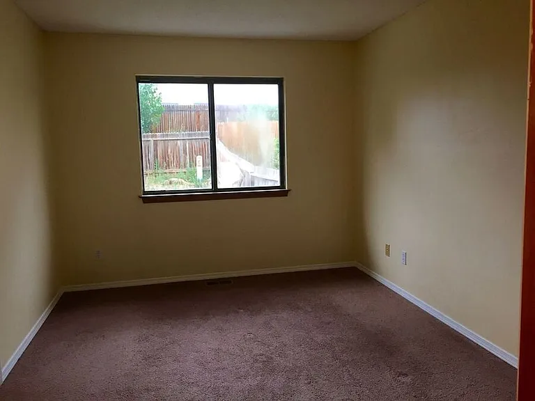 6460 Mohican Dr — Photo 10
