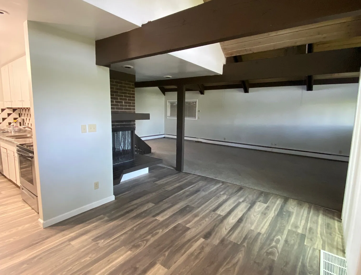 River View Apts-A 1358-1374 — Photo 4