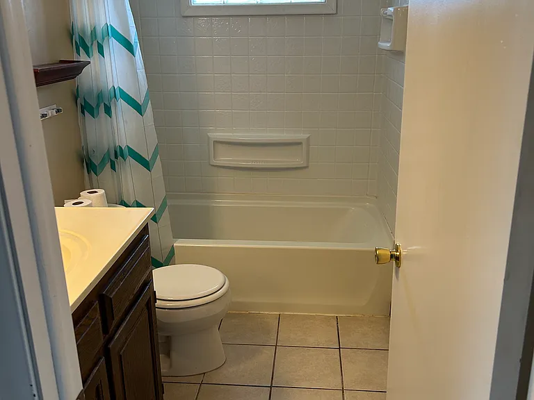 157 N Mill St #A — Photo 6