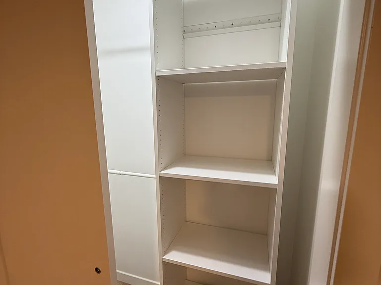 1509 N Hollywood Way #C — Photo 32