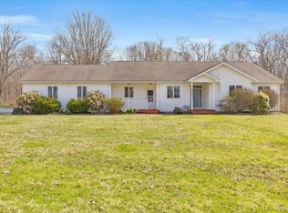 2 Salt Rock Rd, Baltic, CT 06330