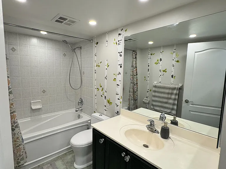 2121 Lake Shore Blvd W #906 — Photo 9