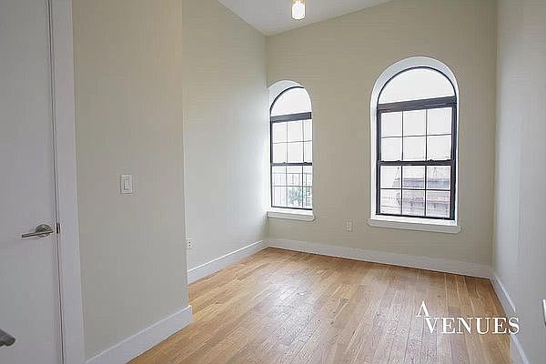 1st image of 1354 Bedford Ave #3B
