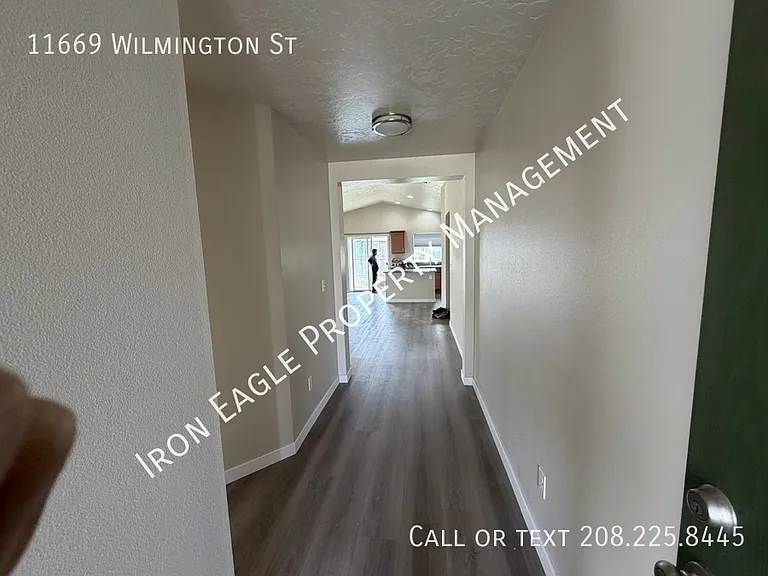 11669 Wilmington St — Photo 5