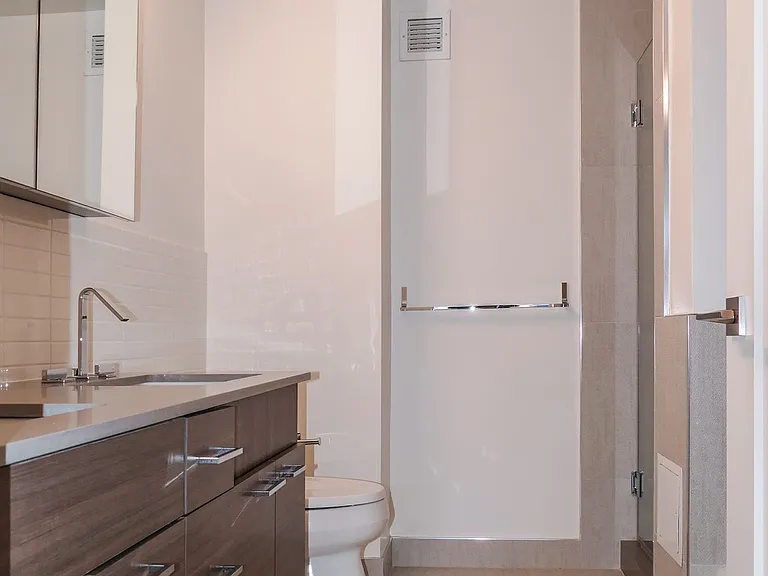 240 E 86th St #12L — Photo 8