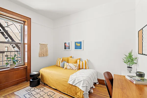 Sold by SERHANT. | media 15