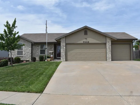 7038 SW 17th St, Topeka, KS 66615