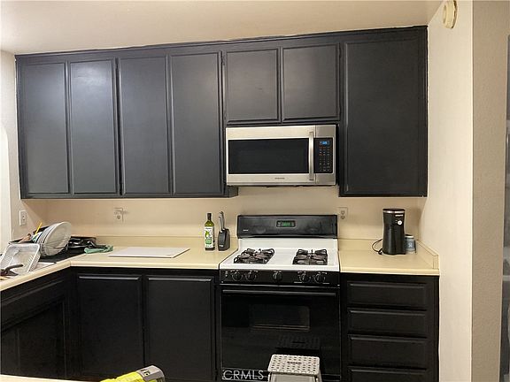 4th image of 6227 Sandoval Ave
