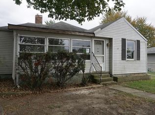 17 N 1st St, Orestes, IN 46063