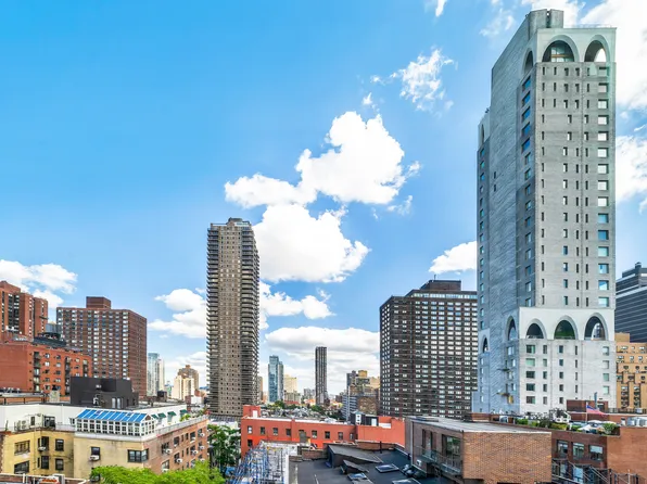 141 East 88th Street 10A image 3 of 9