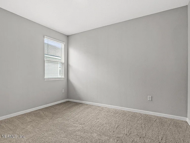 14695 Macadamia Ln — Photo 17