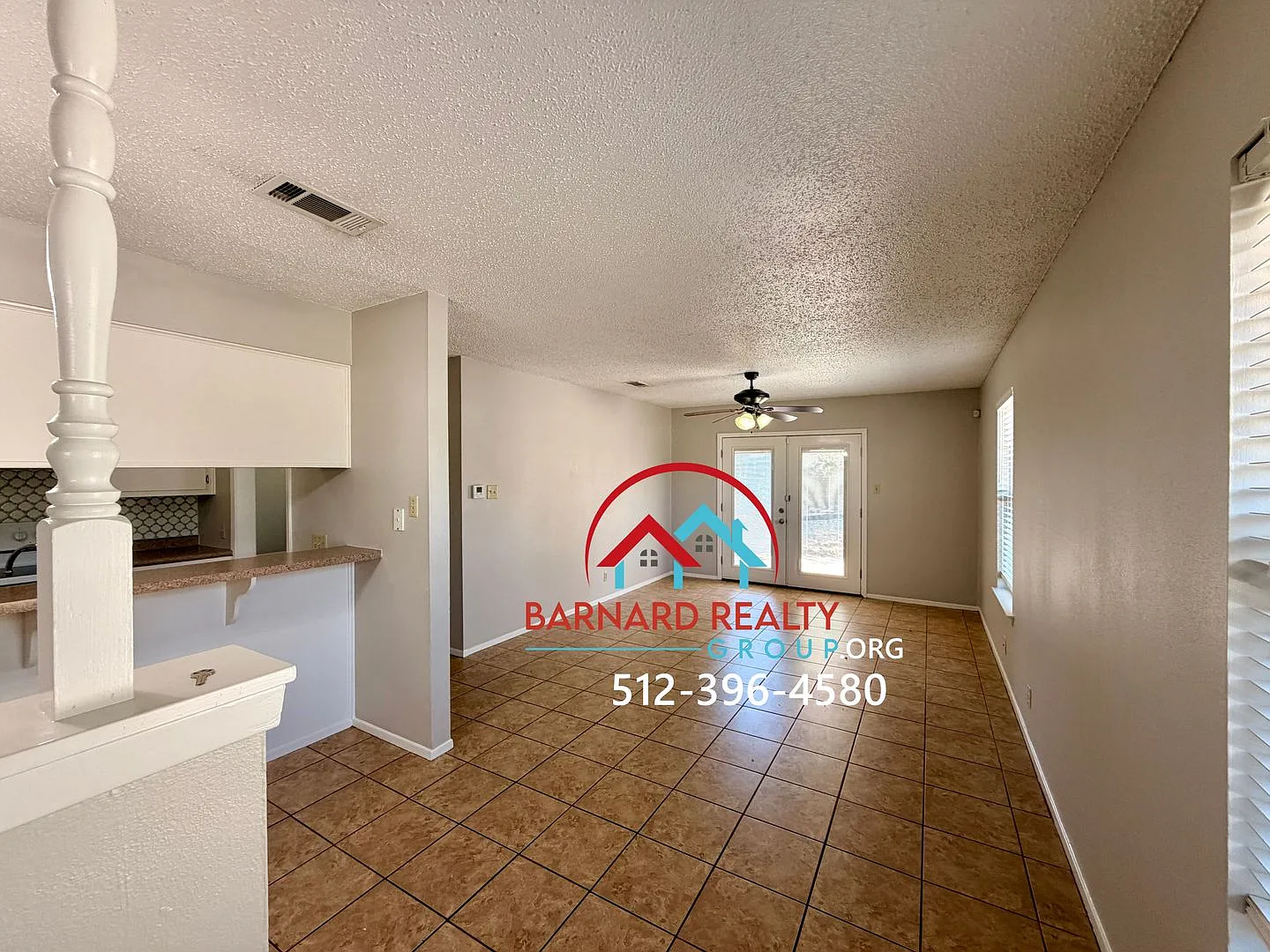 Available Now: Conveniently Located Duplex — Photo 3