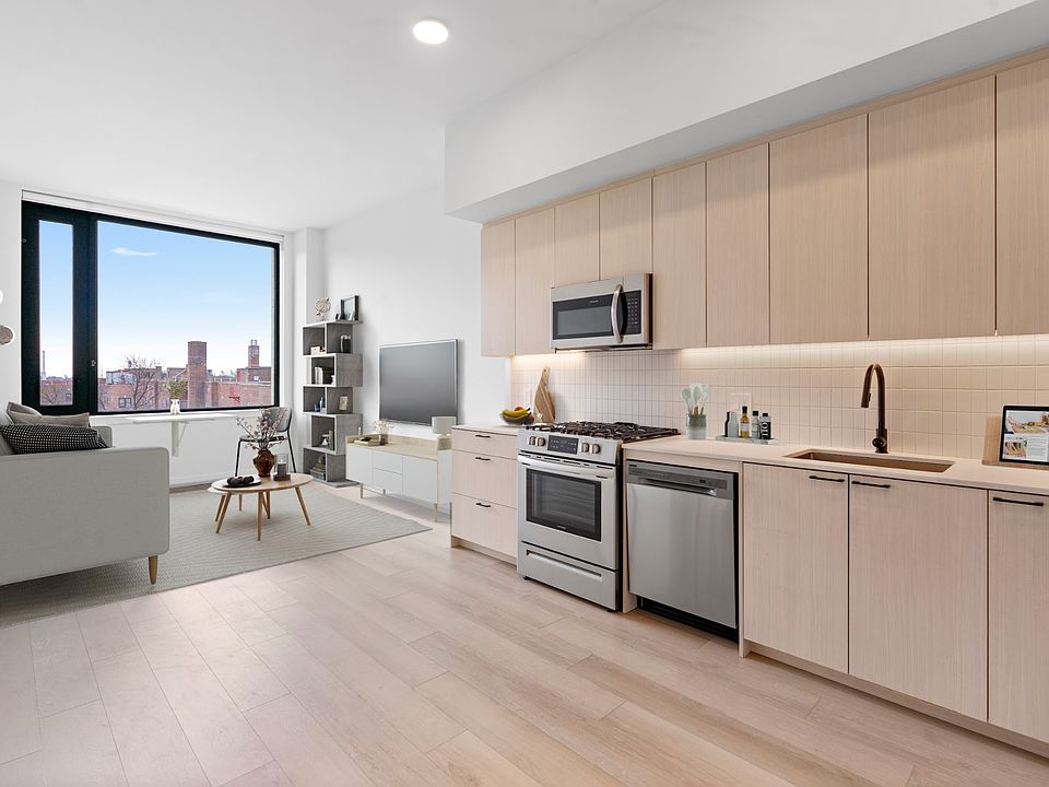 1st image of 15310 88th Ave #704
