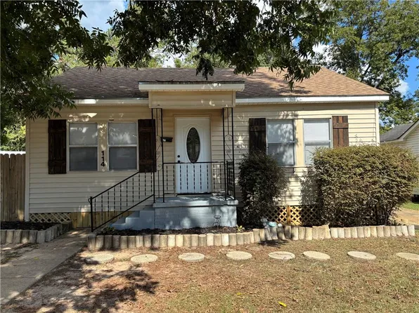 114 Fairmount St, Pineville, LA 71360
