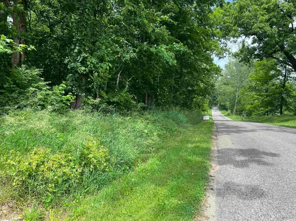 4200 N 225 E, Howe, IN 46746